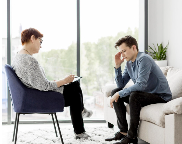 Psychiatrist in Boulder Oaks
