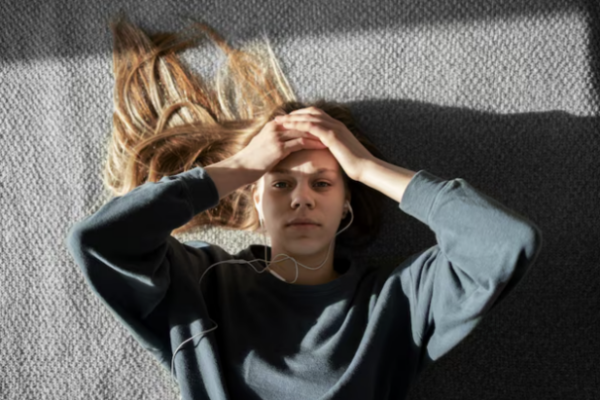 Psychiatrist in El Camino 76 Trailer Park