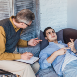 How to Find a Sleep Clinic Near Me That Specializes in Insomnia