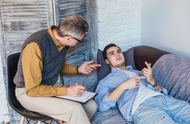 How to Find a Sleep Clinic Near Me That Specializes in Insomnia