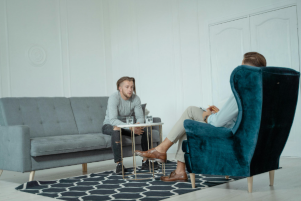 Are There Any Los Angeles Psychiatrists Specializing in Mood Disorders That Accept New Patients