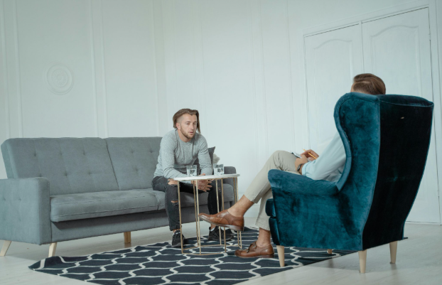 Are There Any Los Angeles Psychiatrists Specializing in Mood Disorders That Accept New Patients