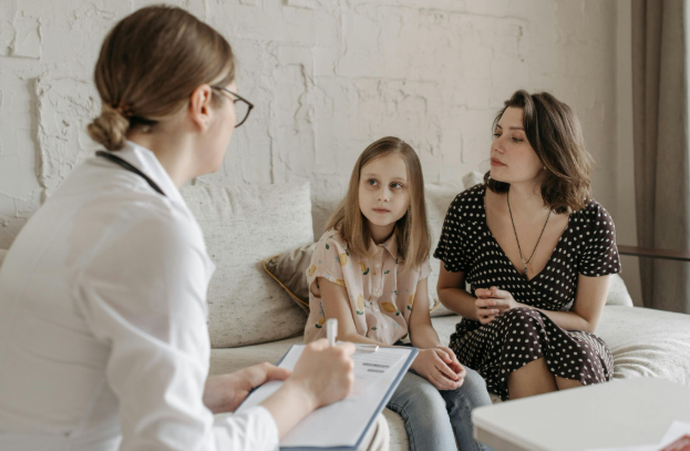 Child And Adolescent Psychiatrist in Los Angeles, CA 2026