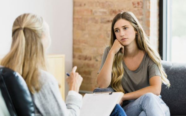 Psychiatrist Accepting Molina in Manhattan