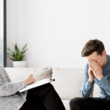 Does Brain Health USA provide medication management in Los Angeles