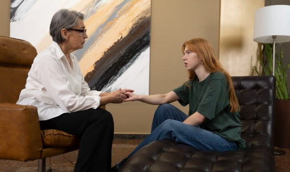 Finding Bipolar Disorder Treatment Accepting Molina in New York for Ongoing Psychiatric Care