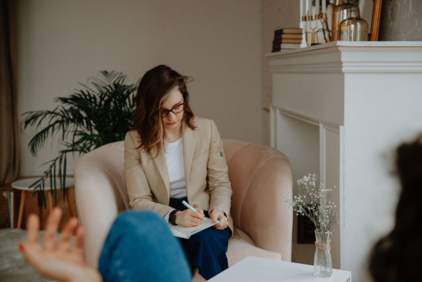 Prescription Management with a Psychiatrist in Virginia Accepting MedCost